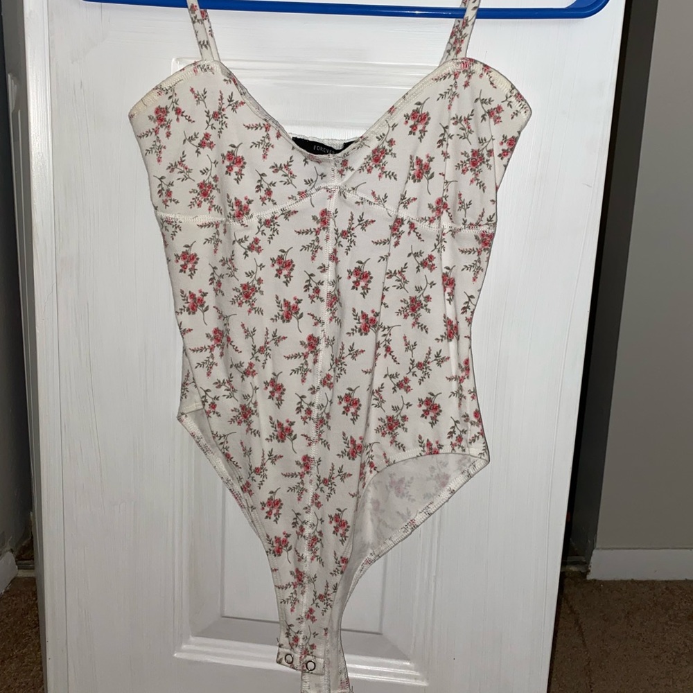 Floral bodysuit